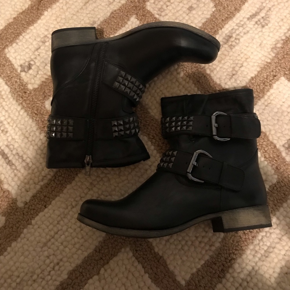 New Mia Black Ankle Boots.